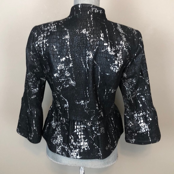 NWT anthracite Black & Silver Snakeskin Zip Jacket Size 4 - Picture 7 of 9